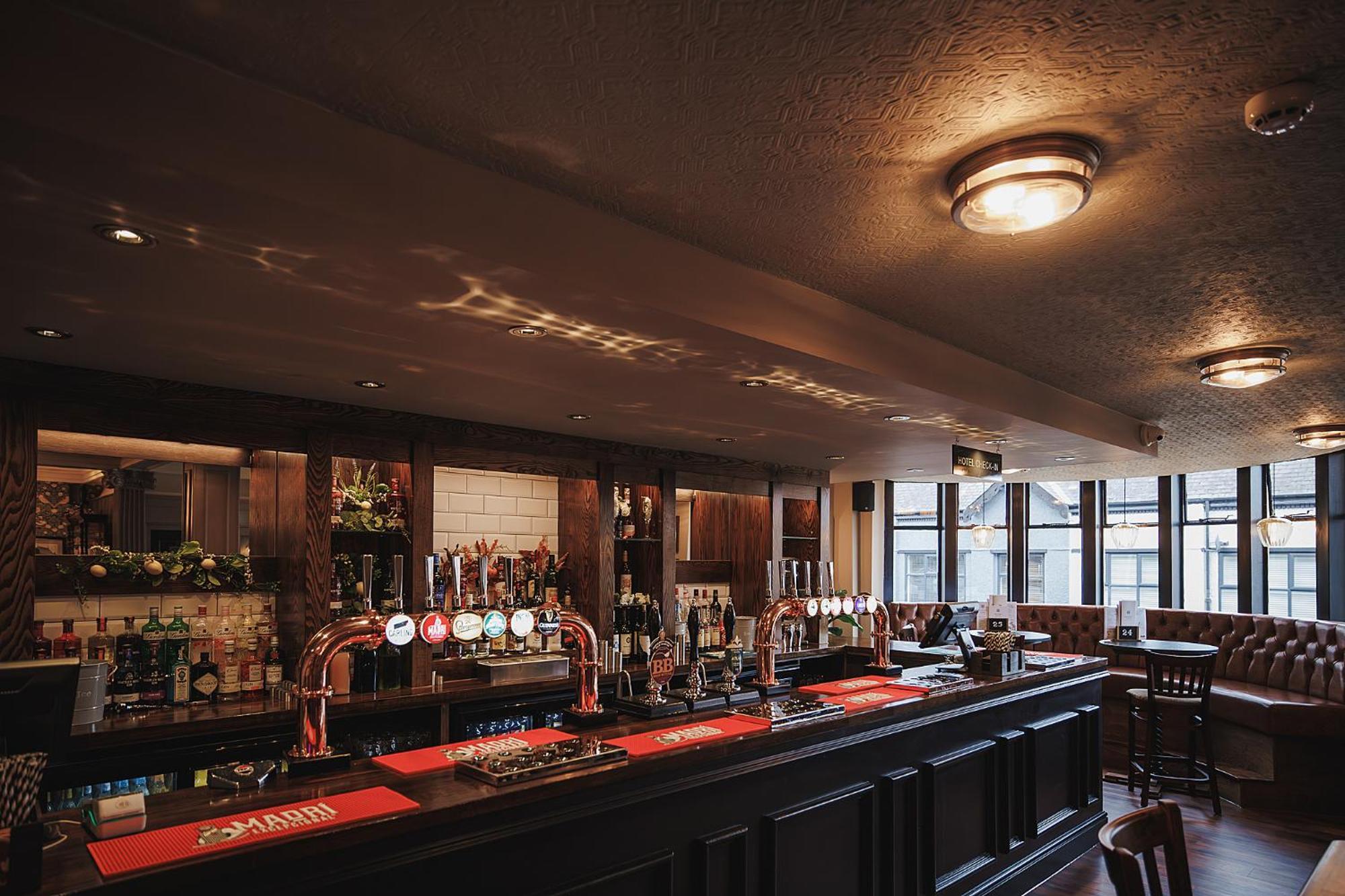 The Dukeries Lodge, Edwinstowe, Nottinghamshire Екстер'єр фото