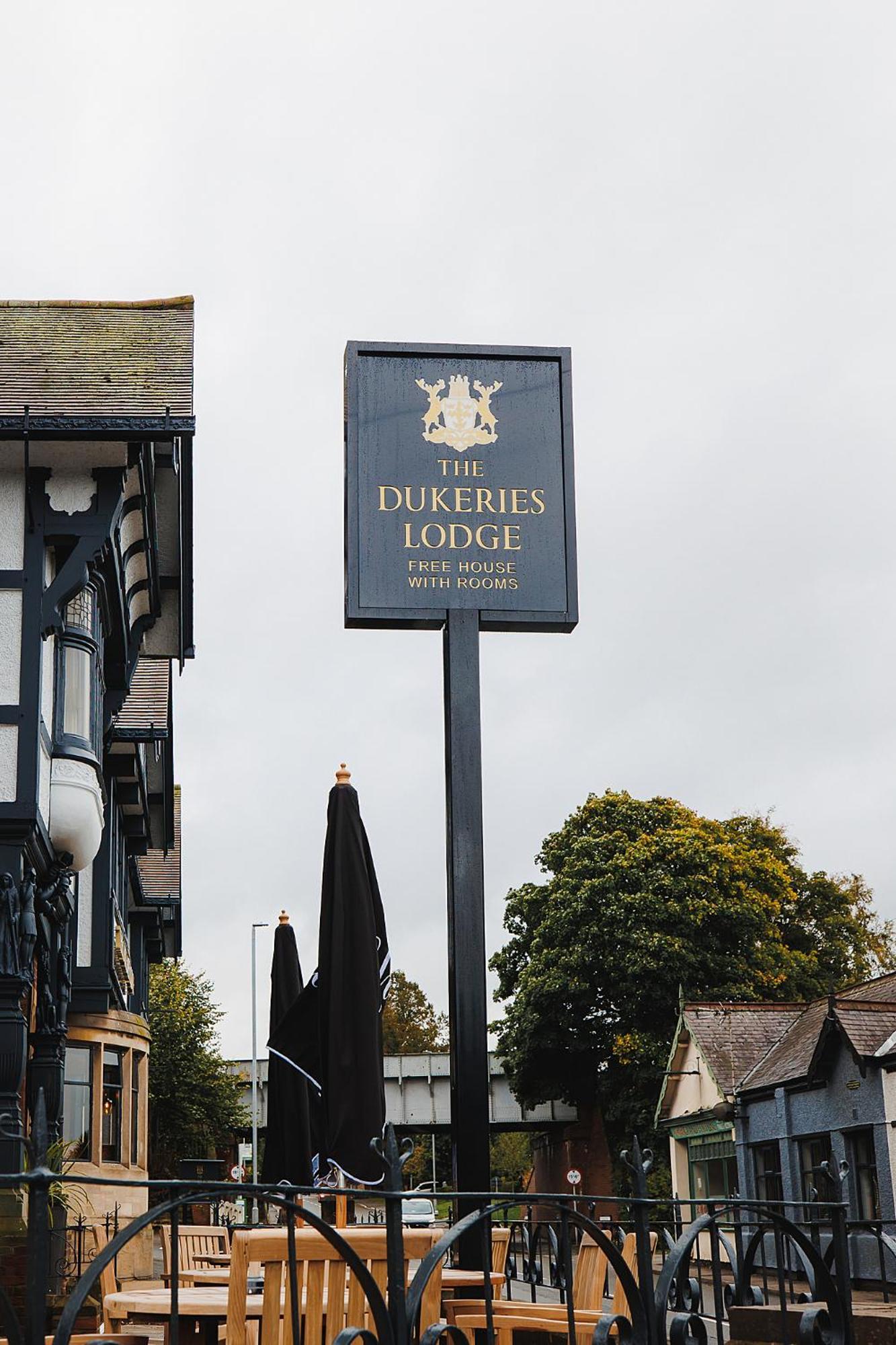 The Dukeries Lodge, Edwinstowe, Nottinghamshire Екстер'єр фото