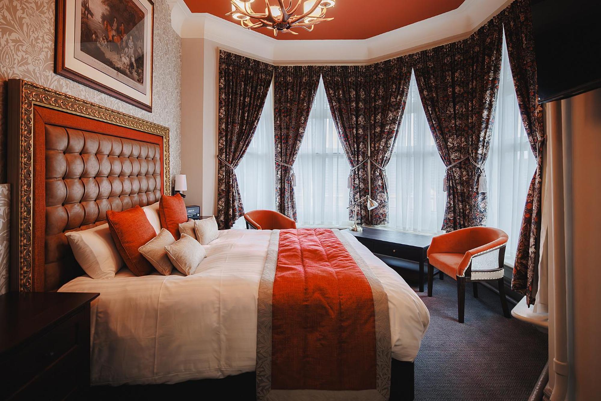 The Dukeries Lodge, Edwinstowe, Nottinghamshire Екстер'єр фото