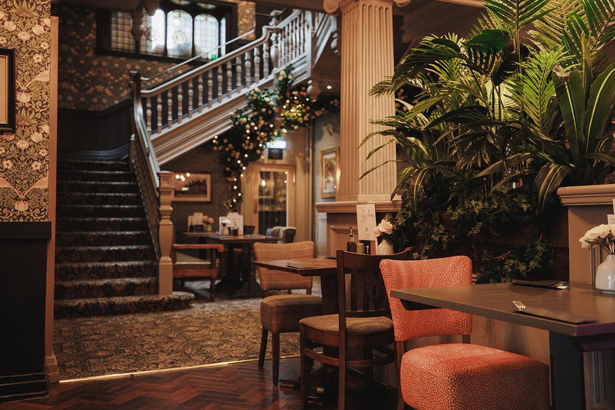 The Dukeries Lodge, Edwinstowe, Nottinghamshire Екстер'єр фото
